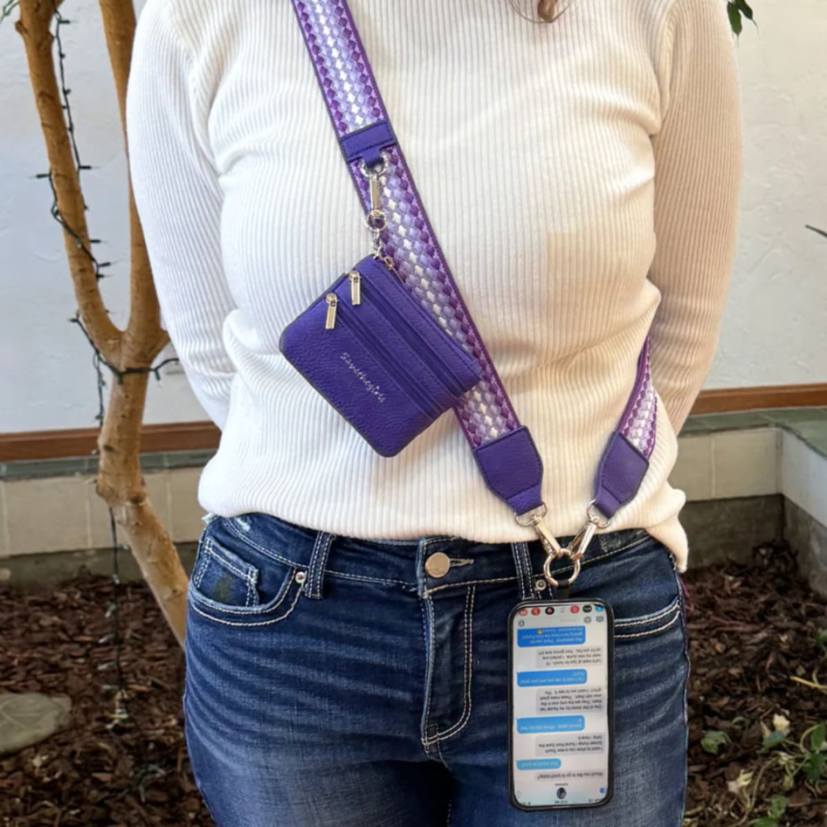 Clip and Go Strap with Zippered pouch with model